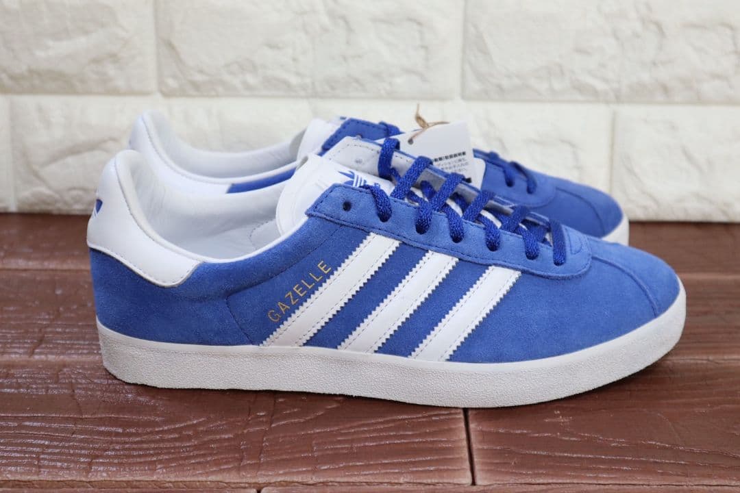 新品 23㎝ 85 adidas GAZELLE 85　アディダス　ガゼル