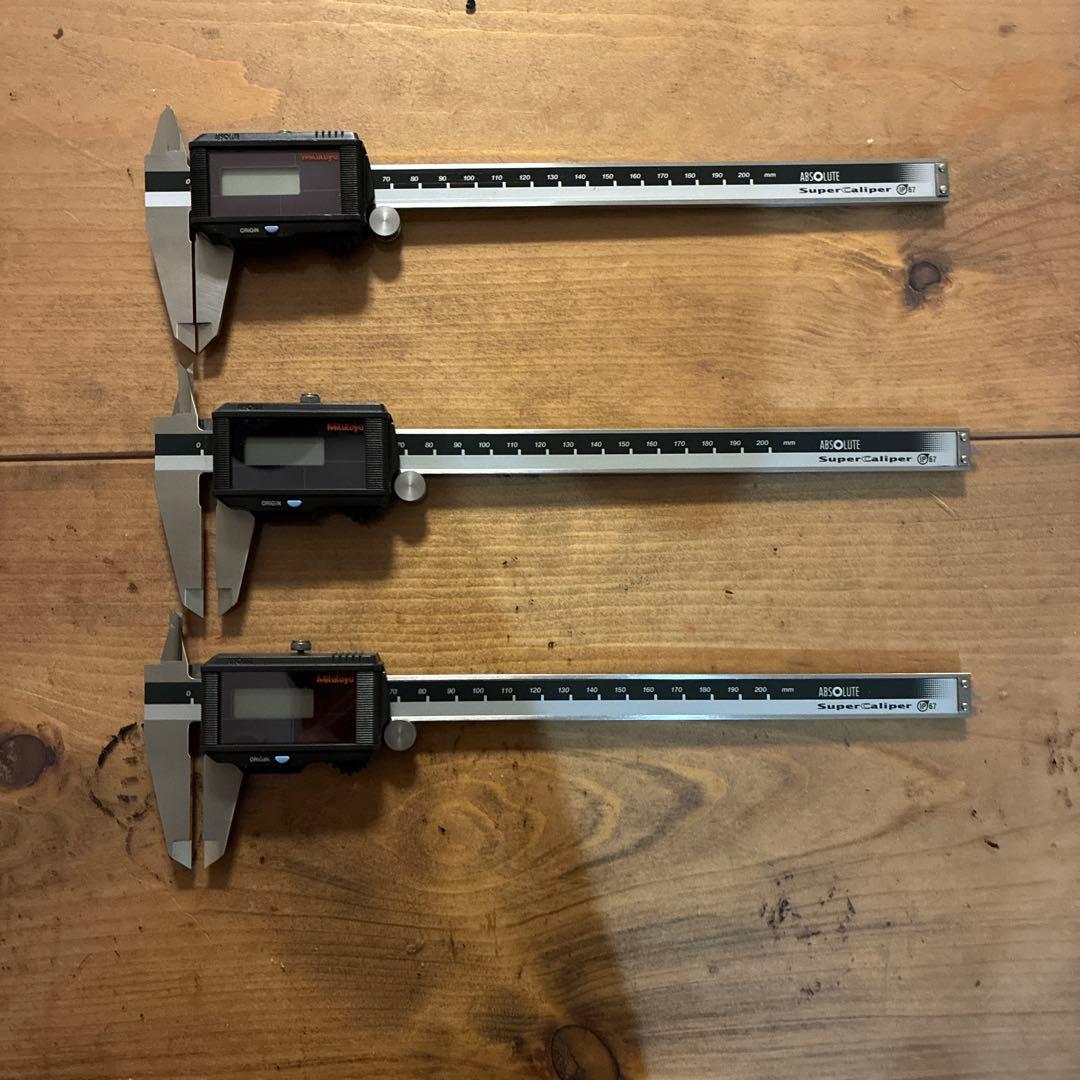 ミツトヨ　デジタルノギス 150mm ソーラー　おまけ付き