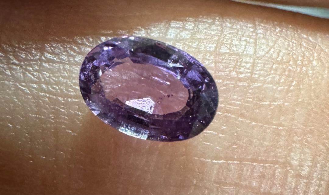 非加熱可能性天然ヴァイオレットサファイア 0.578ct