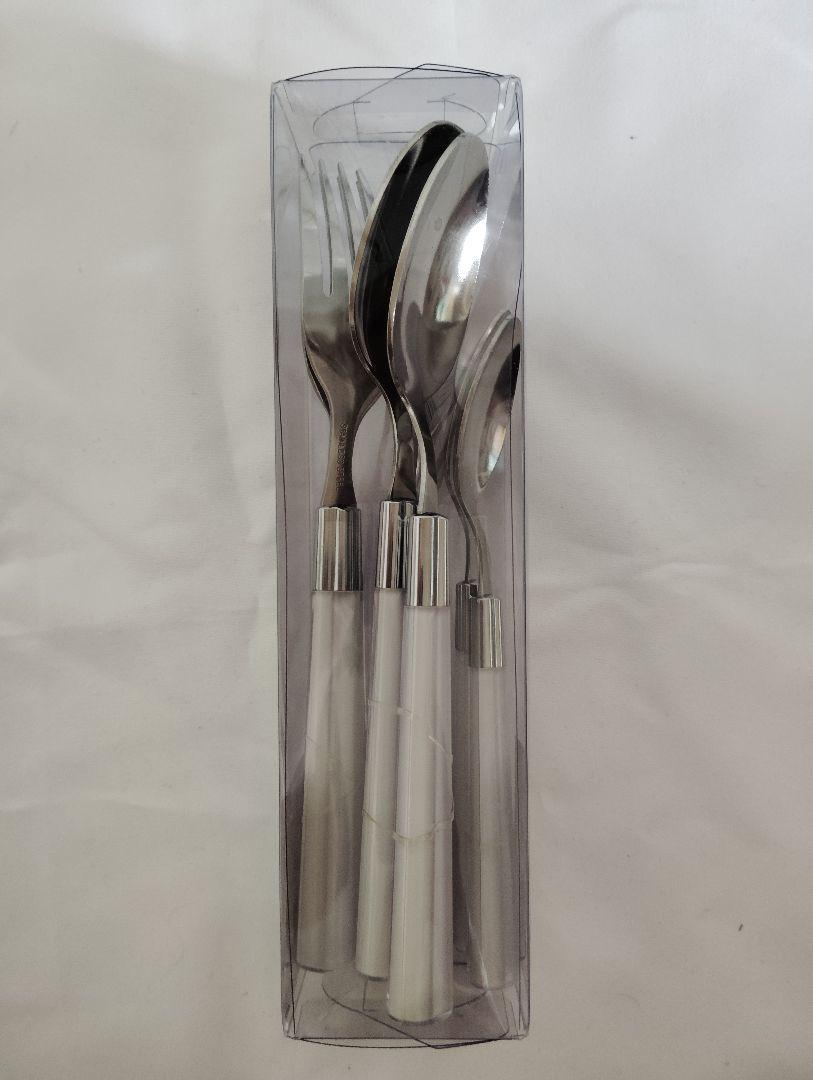 Francfranc、フランフラン食器セットとカトラリーセット（新品、未使用）