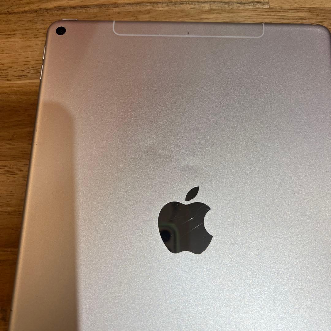 M862 SIMフリーiPad Air 3rd Gen 64GB M862 SIMフリーiPad Air 3rd Gen 64GB