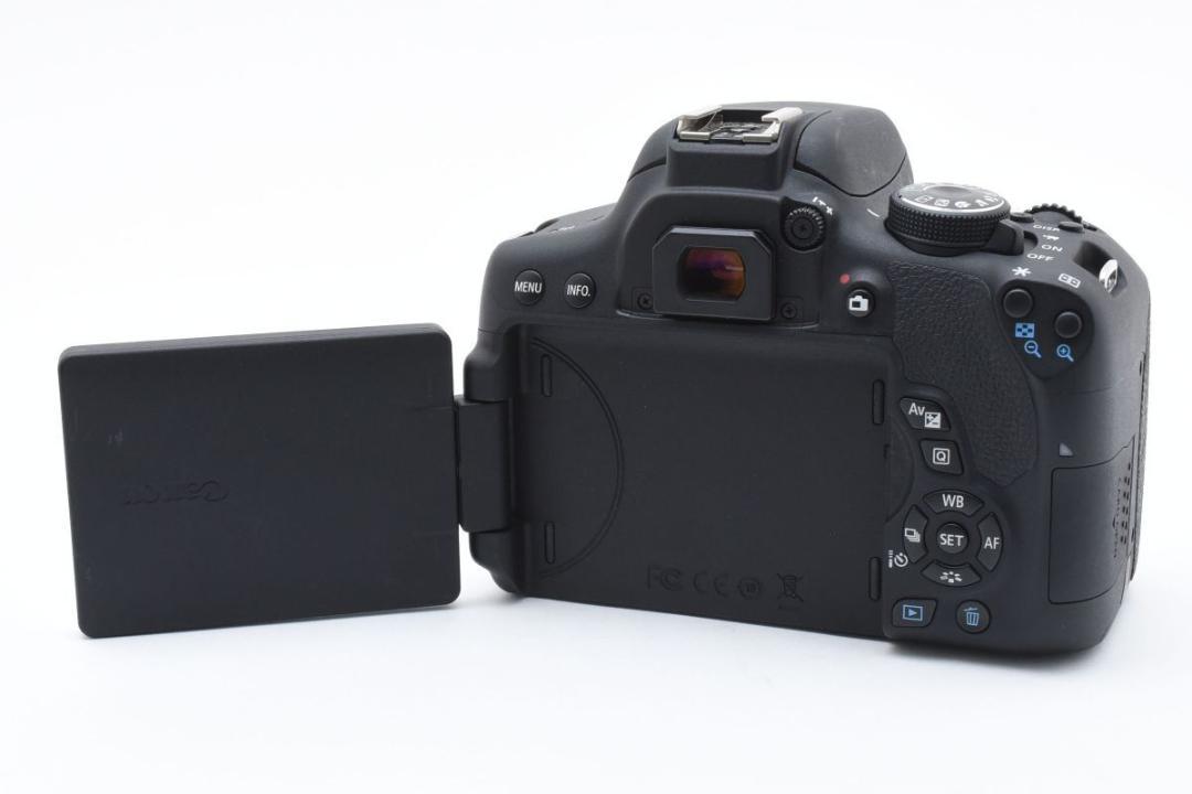 750D