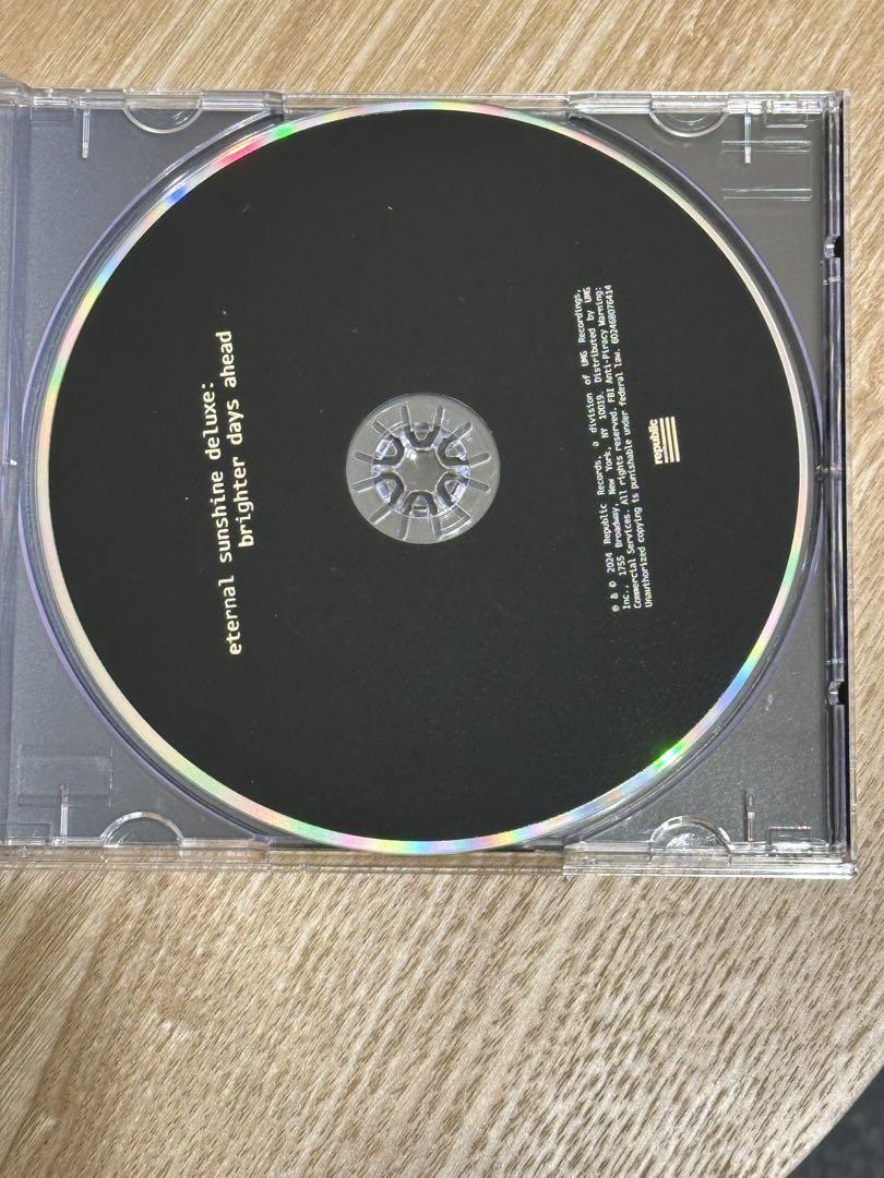 直筆サイン入り アリアナグランデ 「エターナル サンシャイン」 CDアルバム