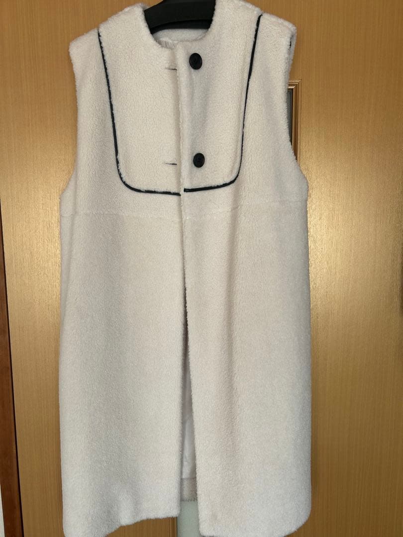 yori もこもこロングジレ yori もこもこロングジレ