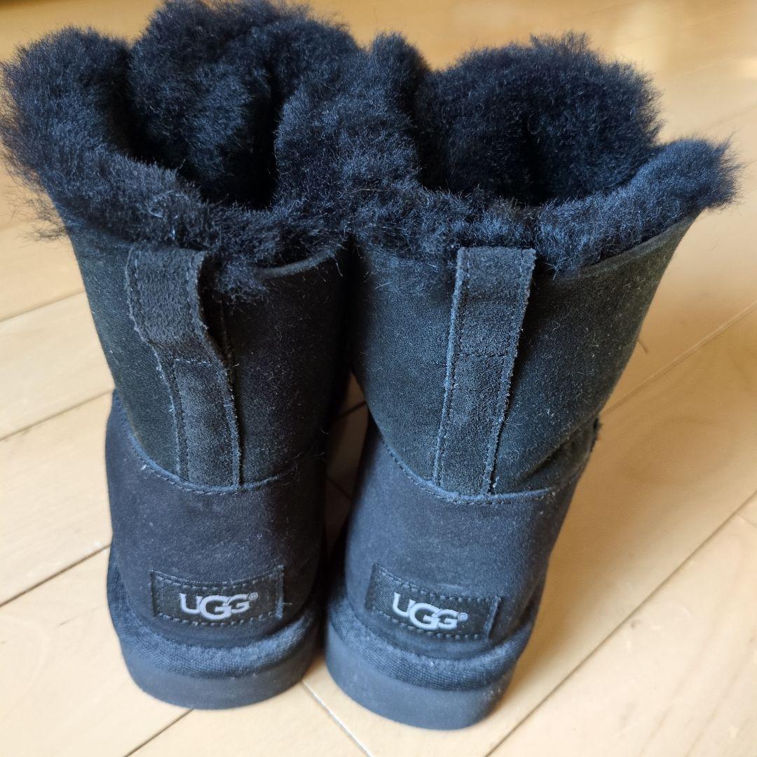 新品 アグ ジータ ボウ ミニ ブーツ UGG GITA BOW MINI 新品 アグ ジータ ボウ ミニ ブーツ UGG GITA BOW MINI