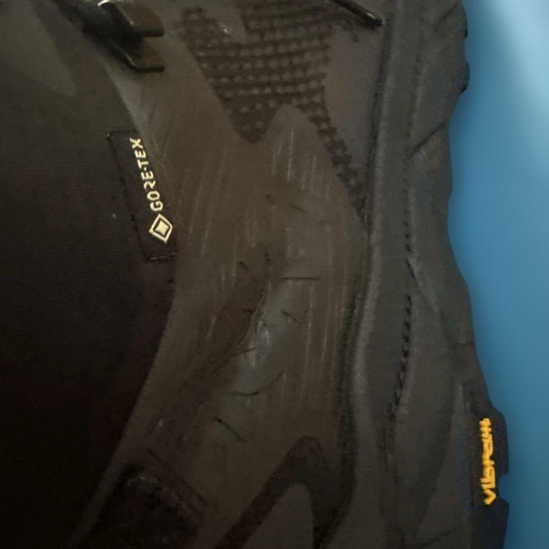 HOKA M TRAIL CODE GTX 25.5cm 未使用