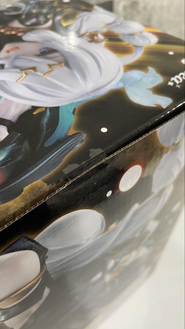 リラ・ディザイアス Lucrea 完成品フィギュア