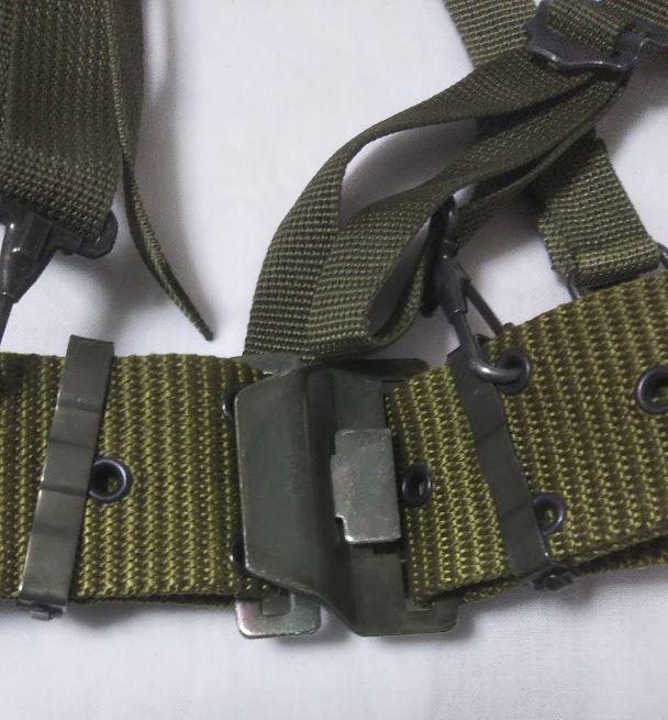 百貨店福袋 韓国軍サスペンダー・弾帯セット(中古品) - メルカリ その他