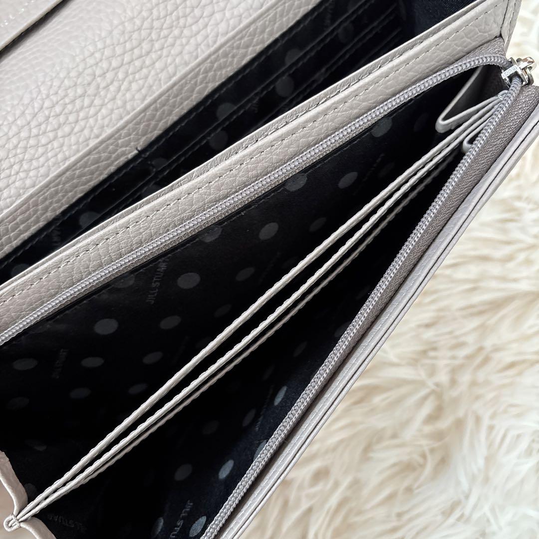 メイプルです‼︎ JILL STUART グレー レザー 長財布