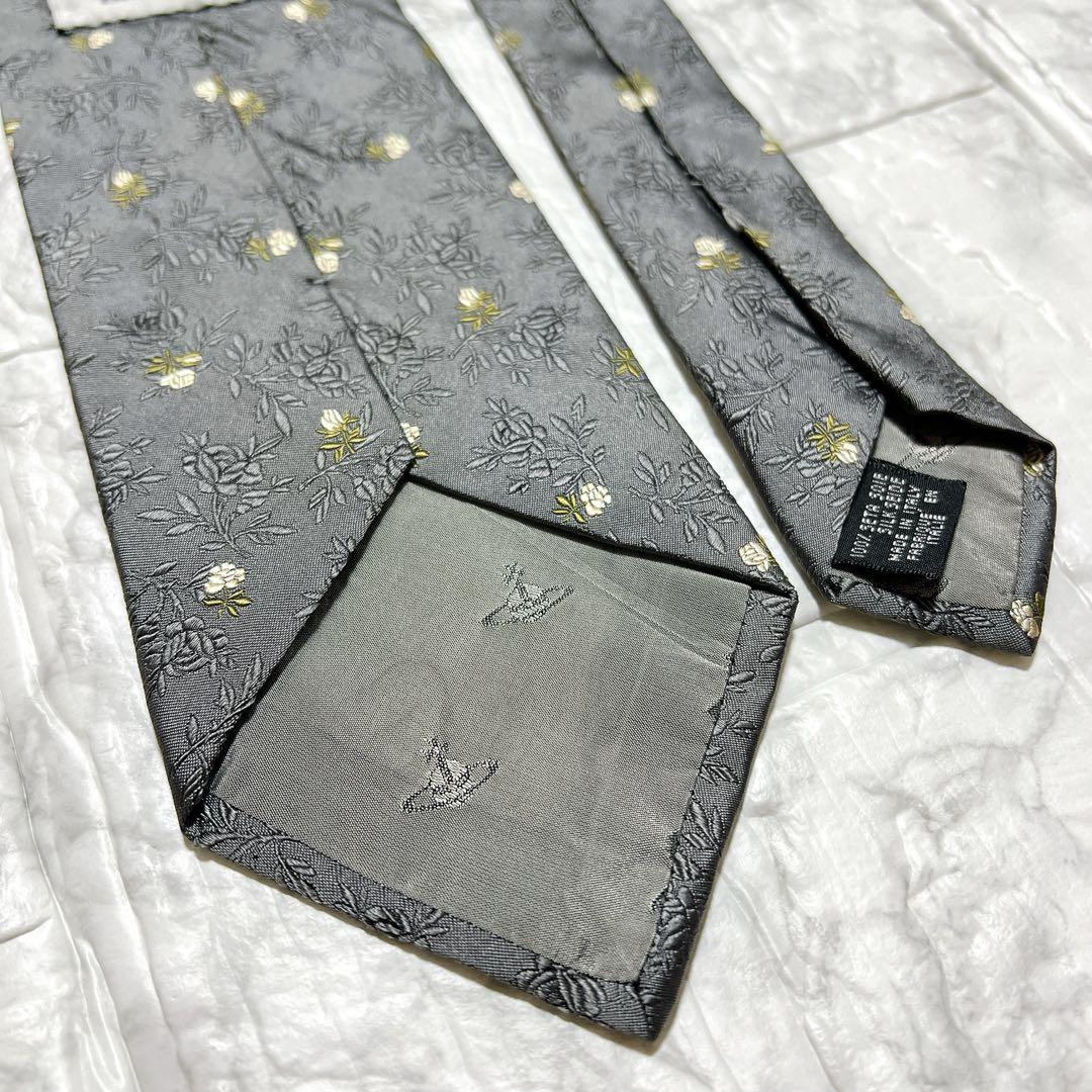 Vivienne Westwood ヴィヴィアンウエストウッド 花柄 ネクタイ - メルカリ