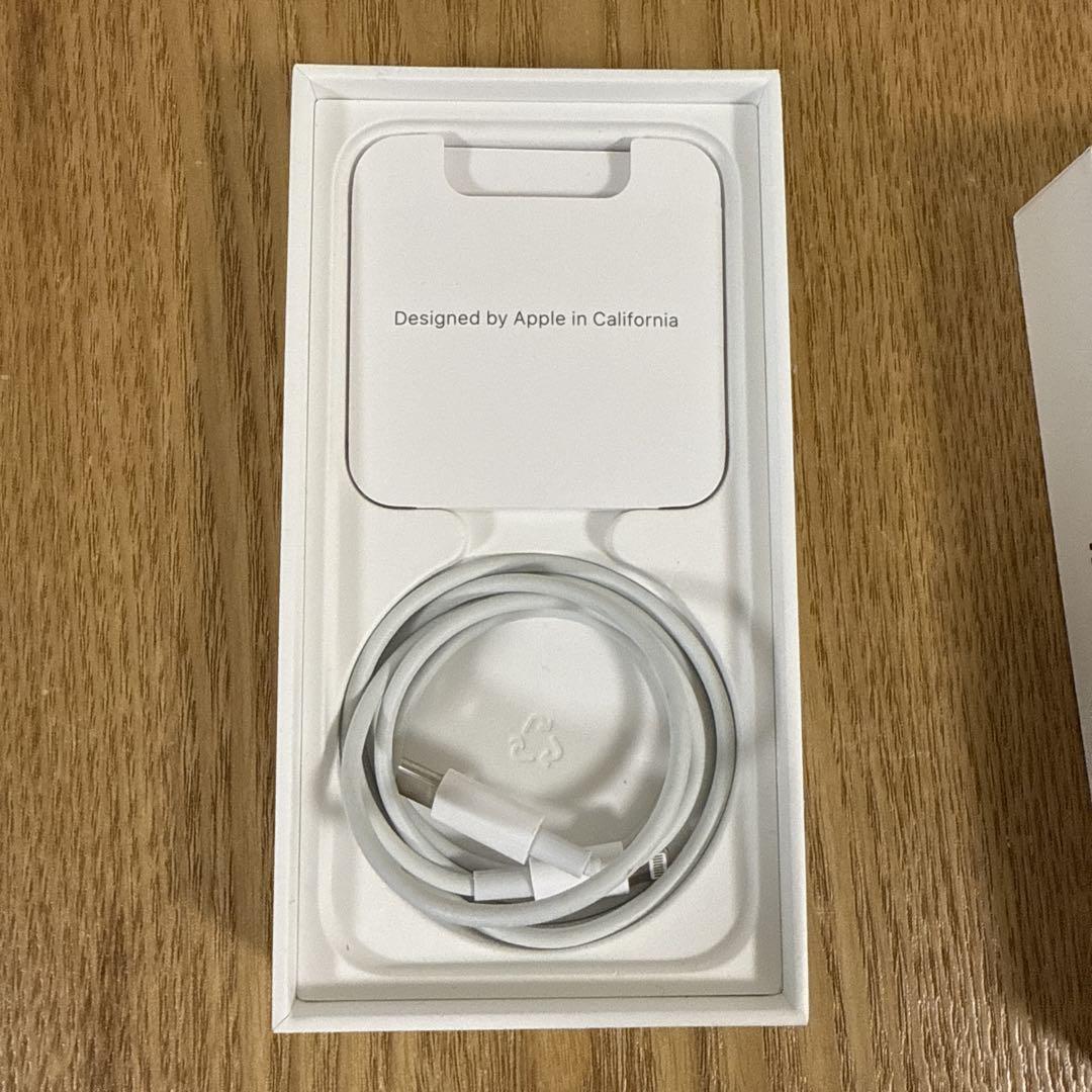 おまけ付き　iPhone 13 mini レッド 256GB
