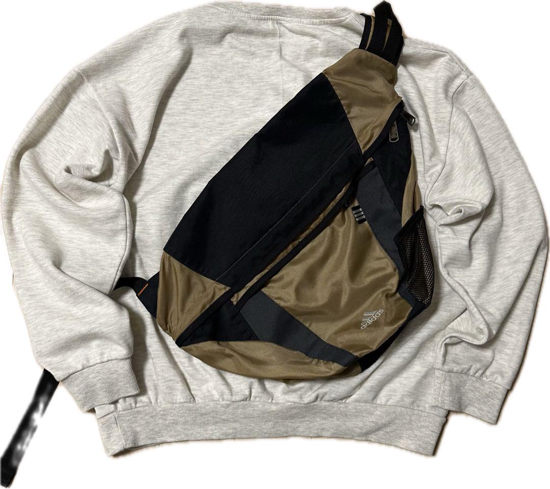 90s adidas ワンショルダーバッグ テック系 y2k ショルダー
