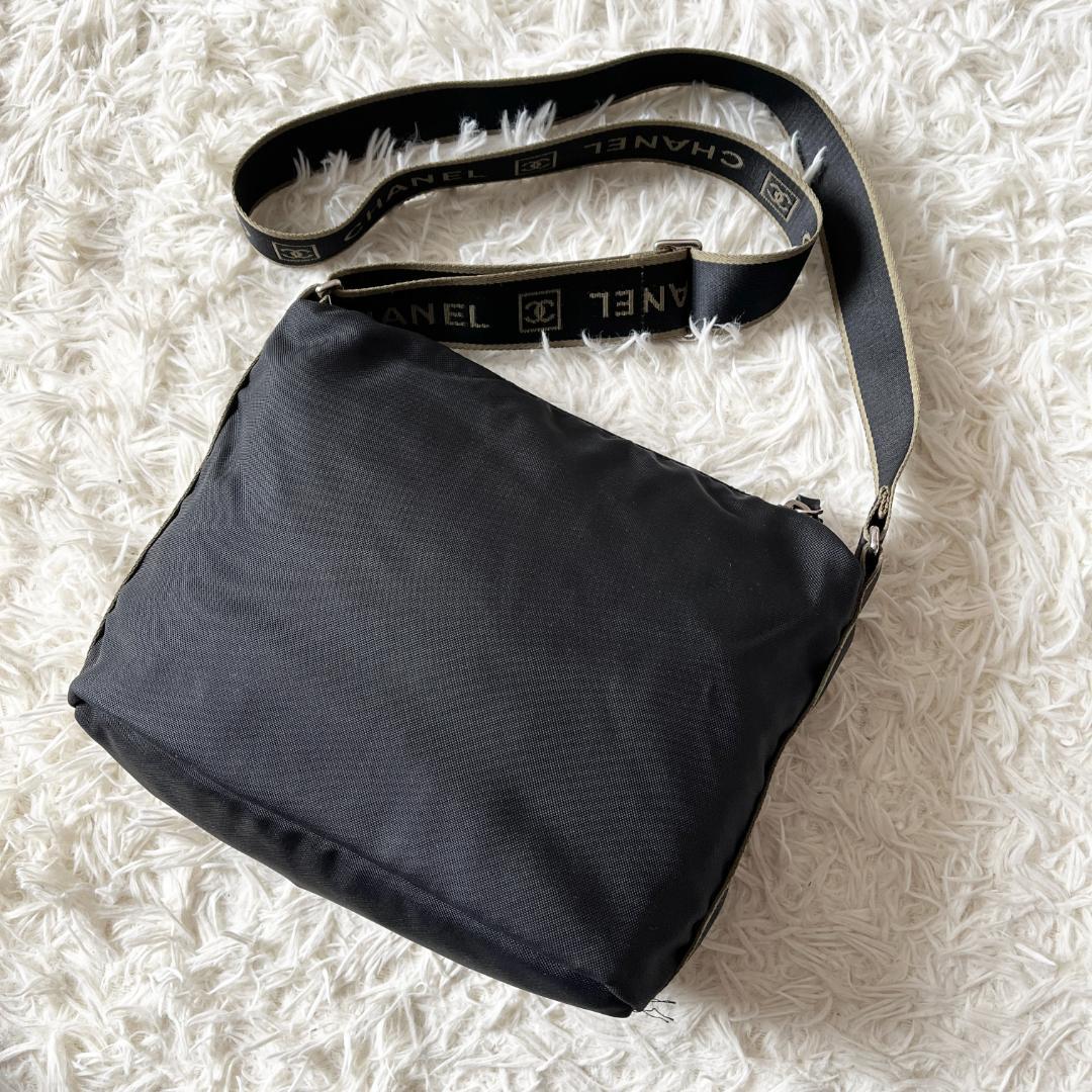 CHANEL シャネル スポーツライン ショルダーバッグ ココマーク