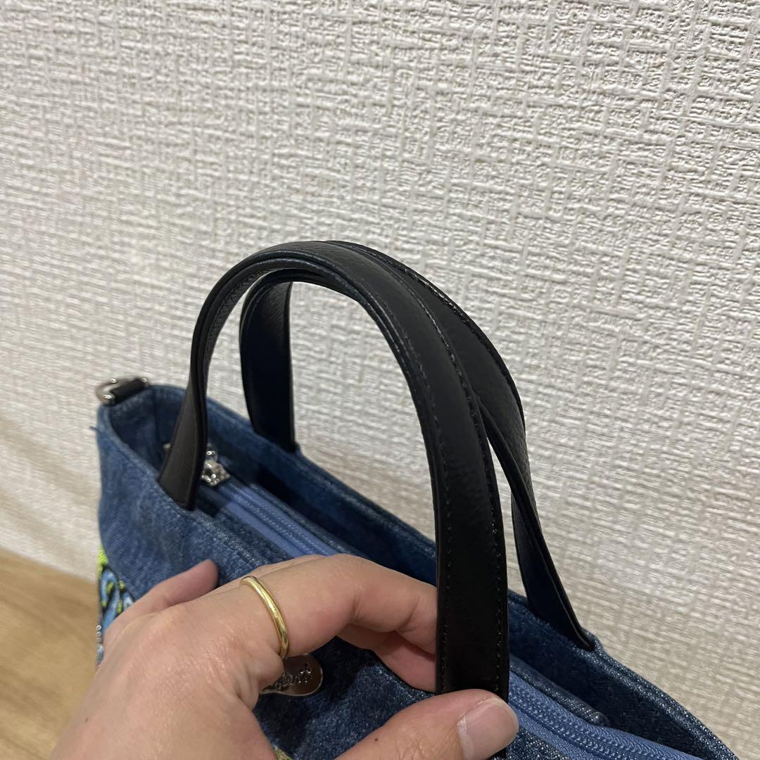 Think Bee シンクビー ウォータールー ミニハンドバッグ ハート