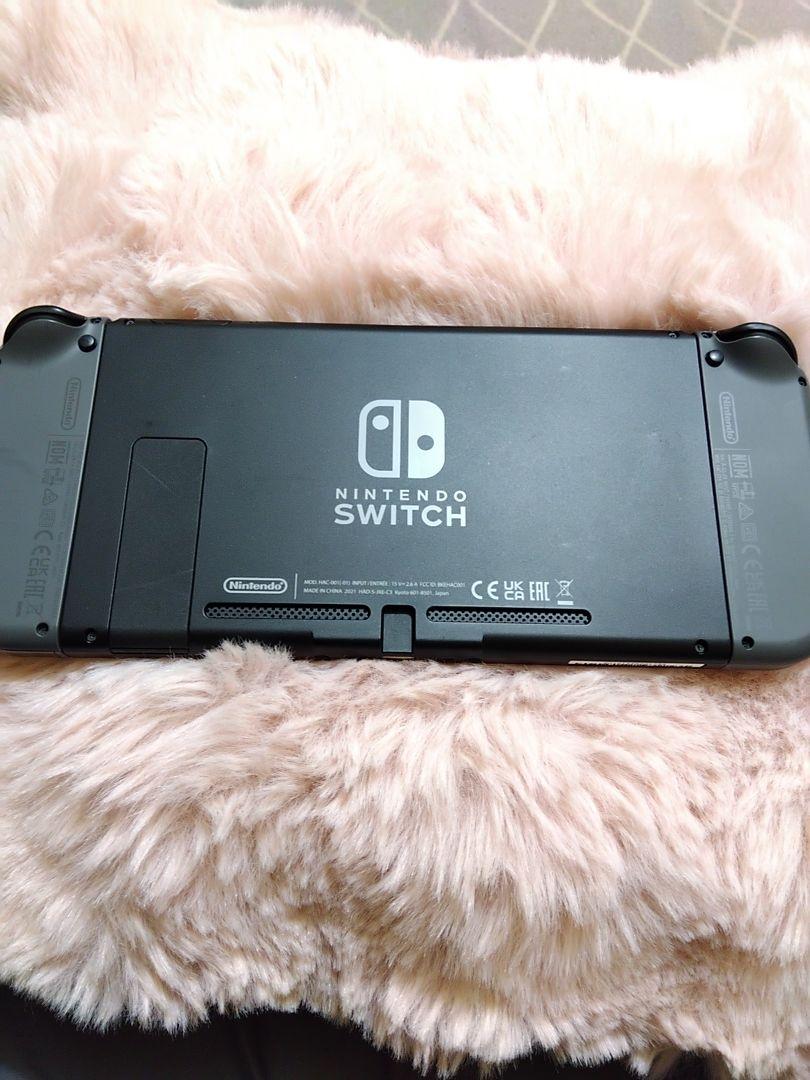 Nintendo Switch 本体+Joy-Con+ドック 箱無し
