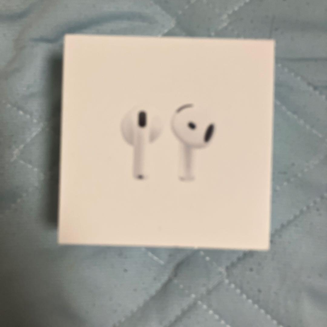 AirPods4