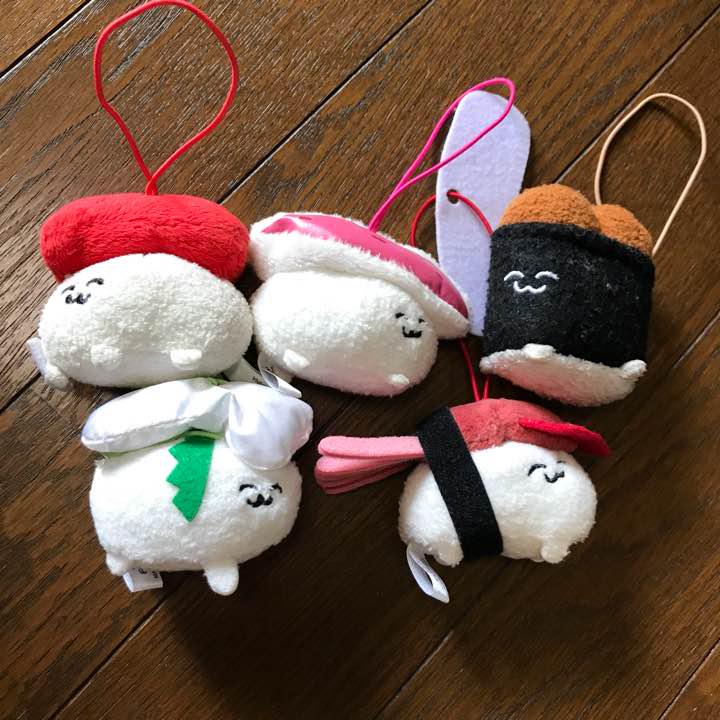 メルカリ マスコット おしゅし 4点 ぬいぐるみ キャラクターグッズ 1 500 中古や未使用のフリマ メルカリ マスコット おしゅし 4点 ぬいぐるみ キャラクターグッズ 1 500 中古や未使用のフリマ