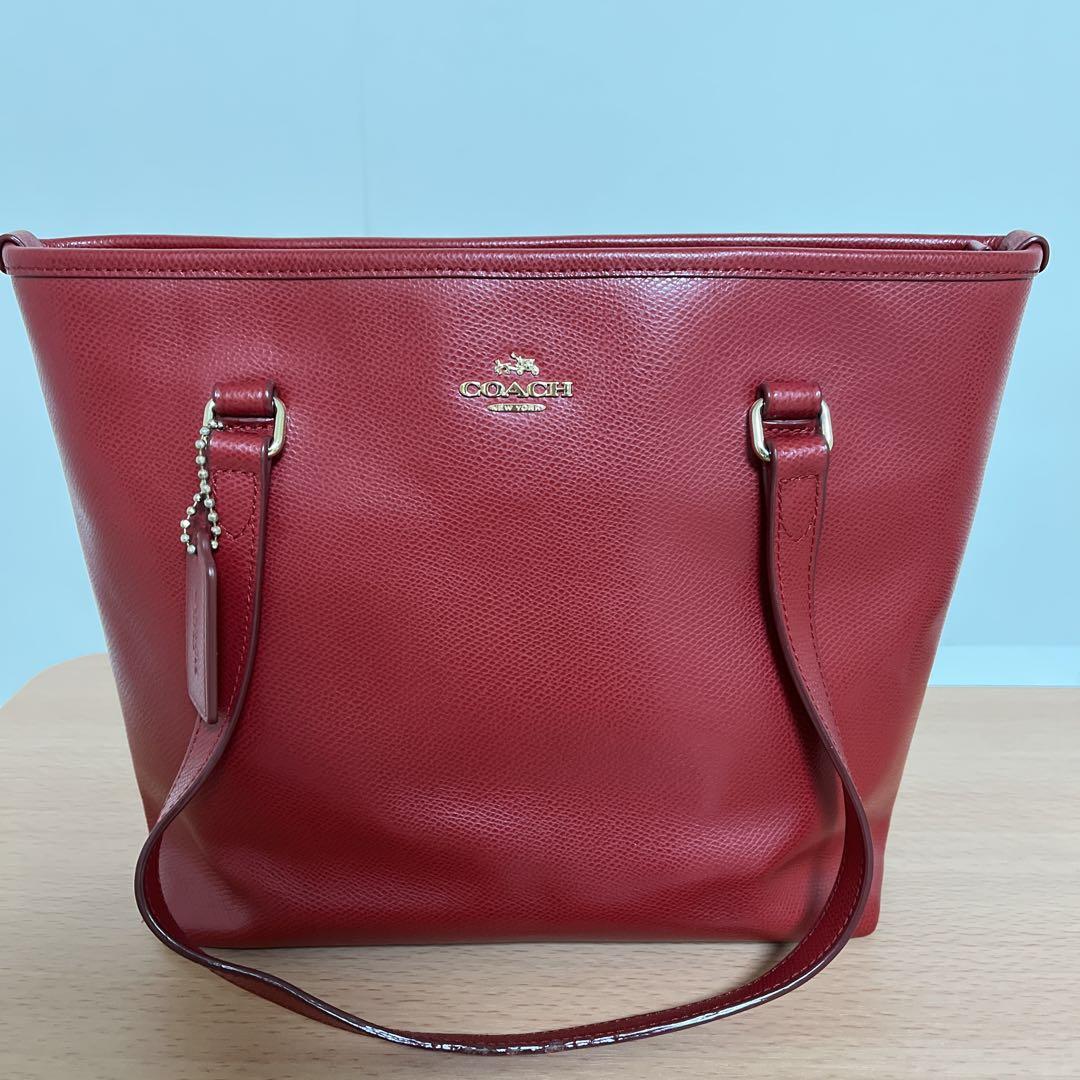 COACH コーチ　赤 ハンドバッグ