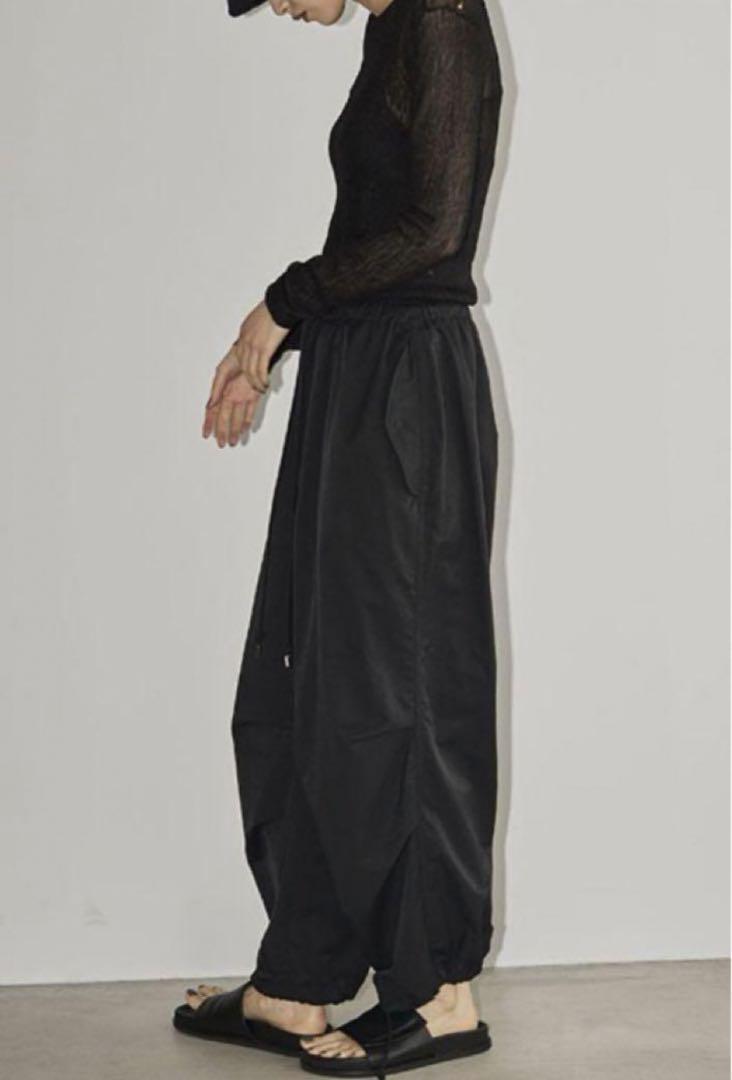 【完売】todayful ボーイフレンドナイロンパンツ　38 ブラック