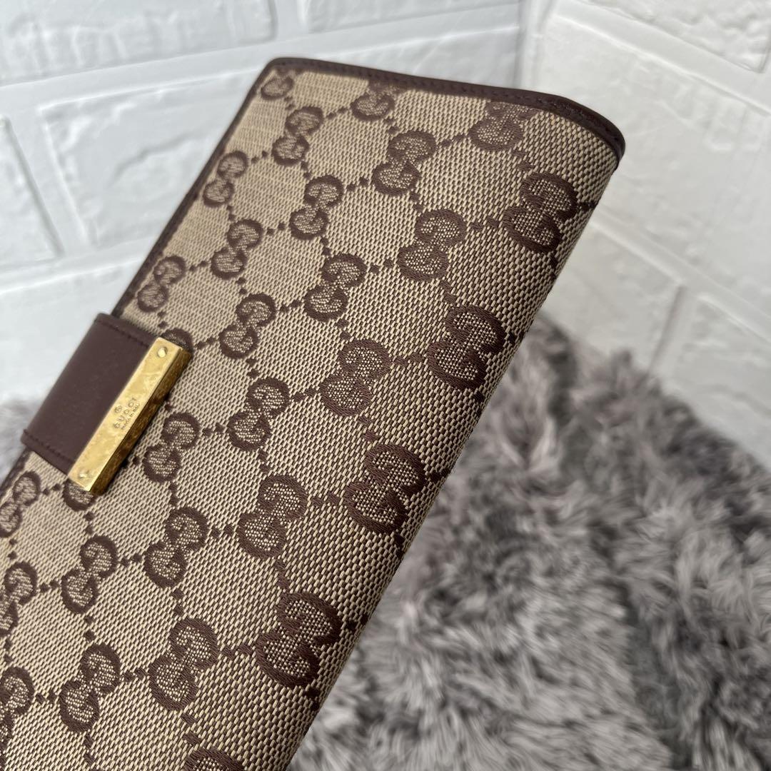 美品✨GUCCI 長財布　GGキャンバス ロゴプレート　ブラウン　Wホック