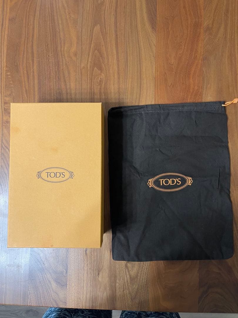 トッズ ブラック ローファー 391/2 トッズ ブラック ローファー 391/2