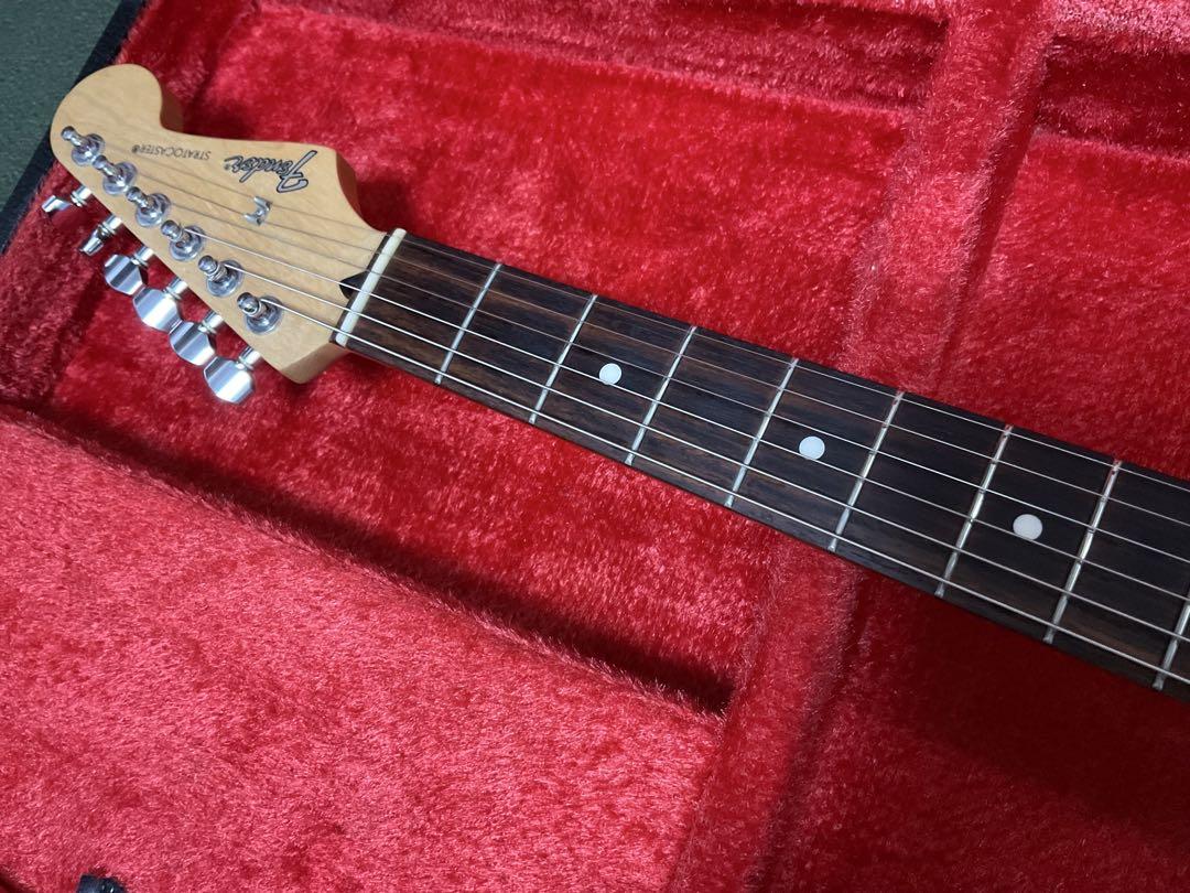 Fender Japan ストラトキャスター　ハードケース付