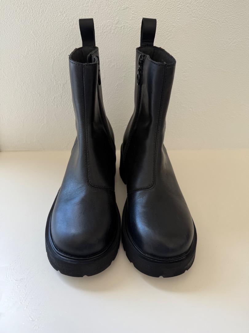 美品【CAMPER】Milah サイドジップブーツ　カンペール　ミラ