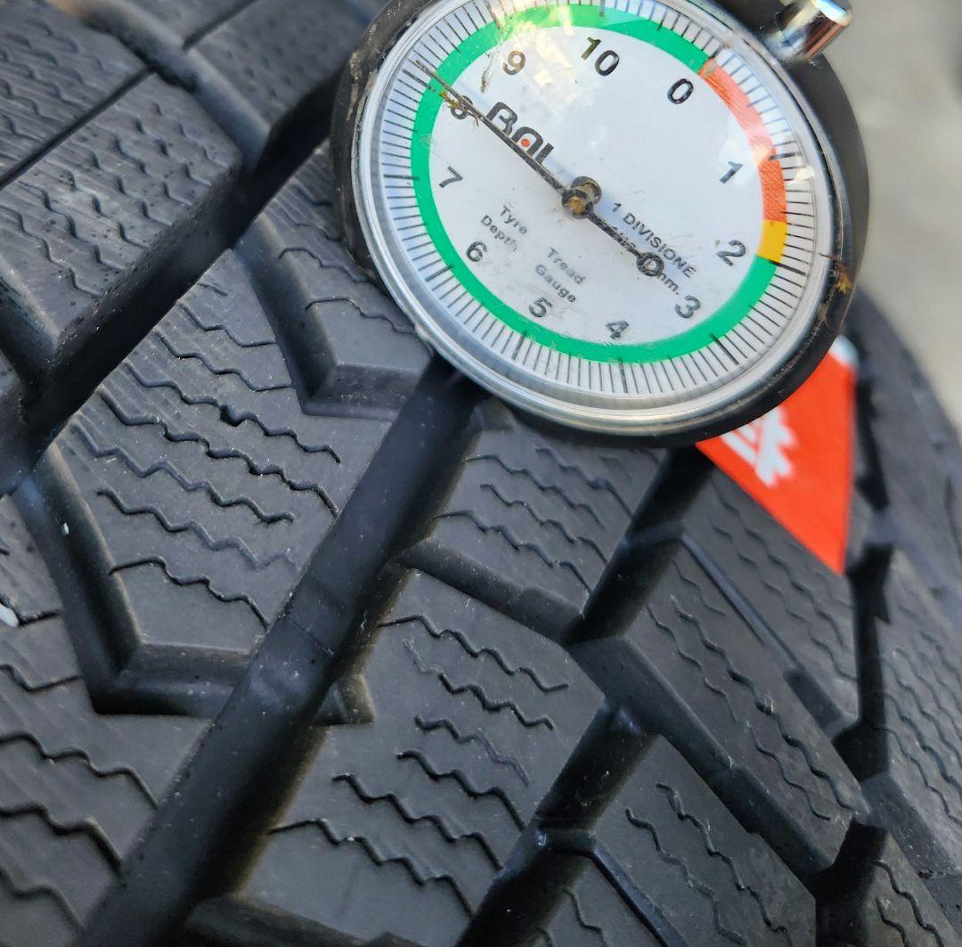 4/4 ライズ ロッキー 2023年製スタッドレス 195/65R16 4/4 ライズ ロッキー 2023年製スタッドレス 195/65R16