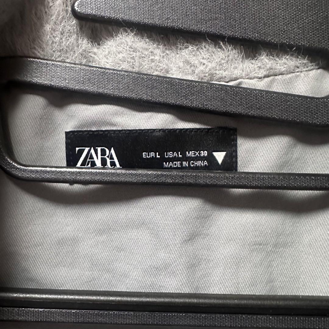 ZARA - 新品タグZARAフェイクファーベスト☆サイズLの通販 by jun☆'s shop｜ザラならラクマ
