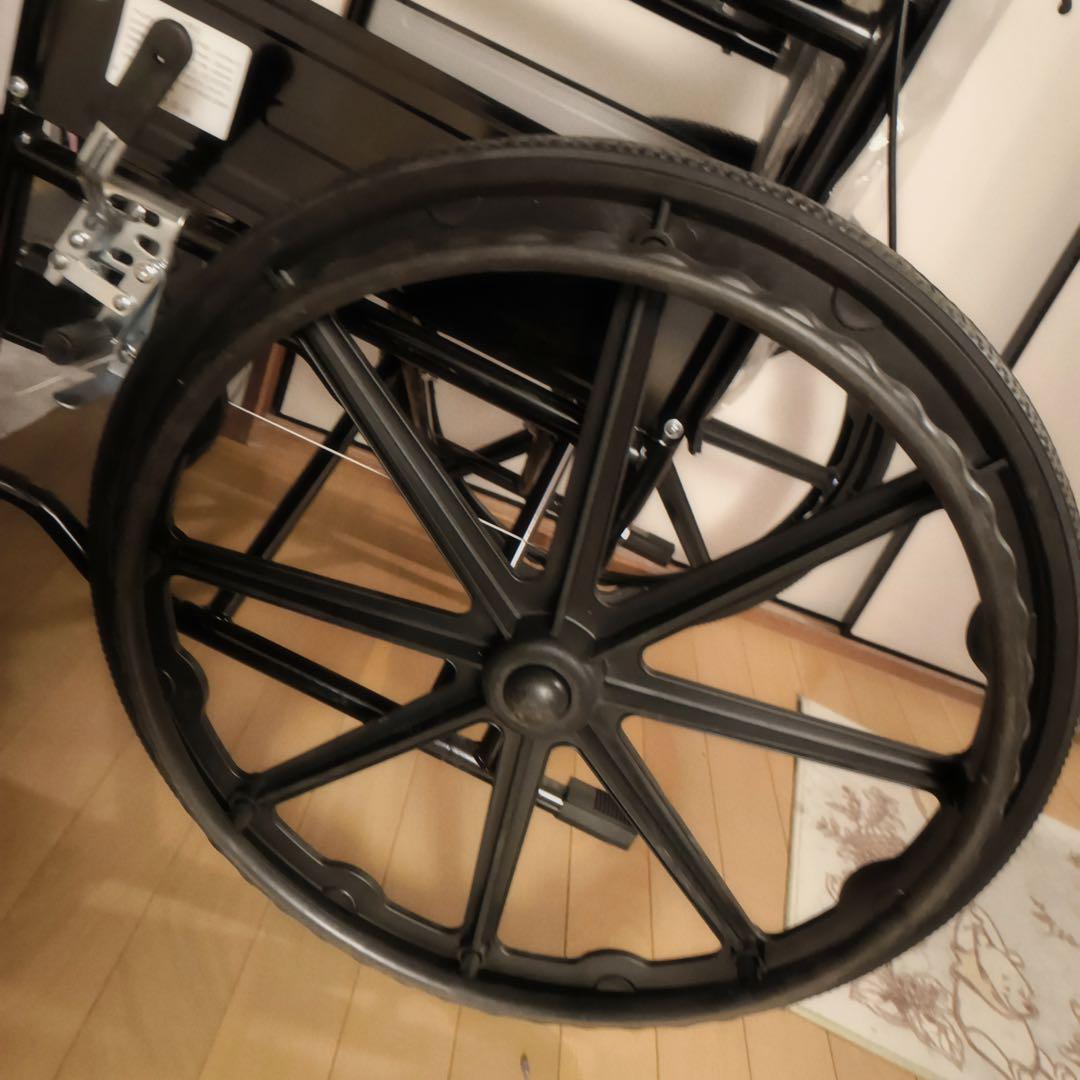 折りたたみ式 車椅子 座面幅約40cm