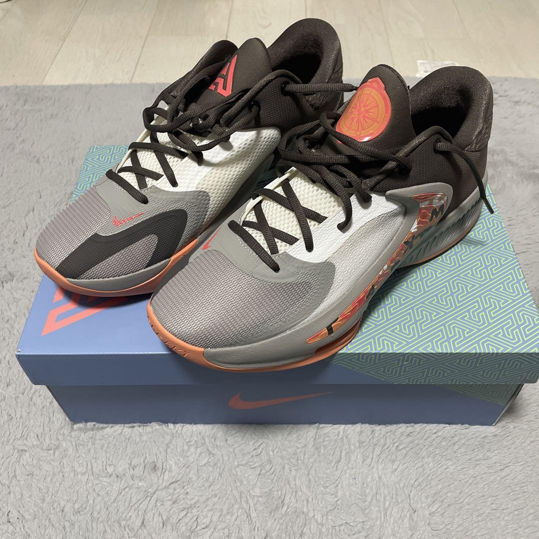 ZOOM FREAK 4