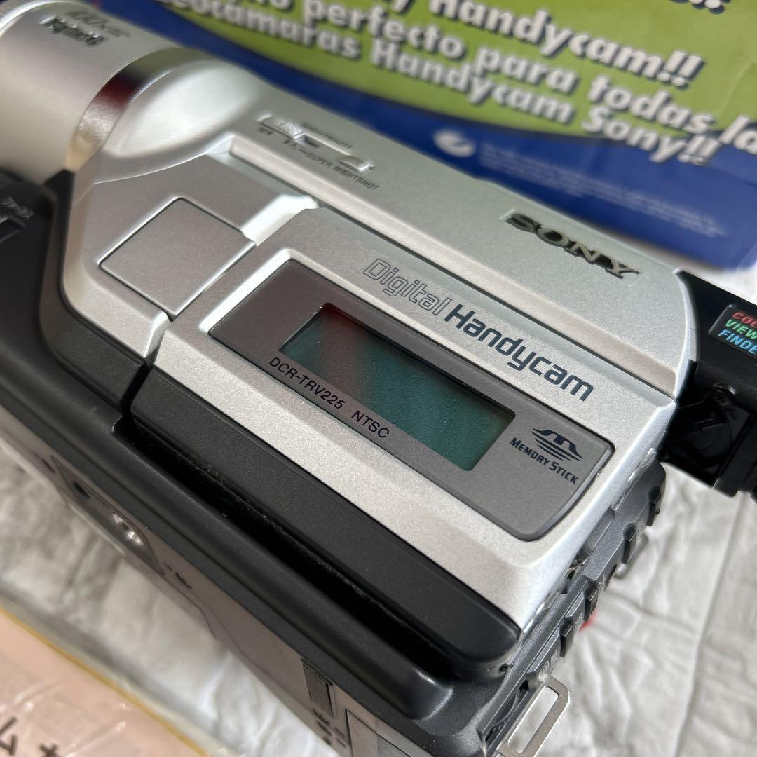 新品未使用　SONY デジタルビデオカメラレコード　DCR-TRV225K