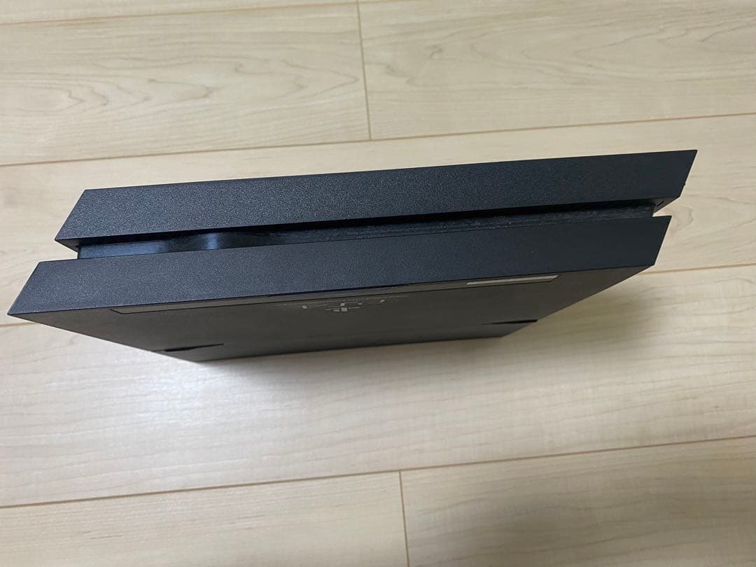 【中古品】PS4 本体とコントローラーセット