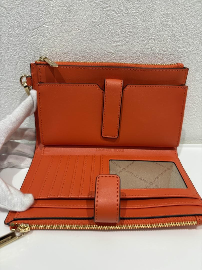マイケルコース 長財布 ウォレット MK柄 モノグラム ロゴ財布 人気モデル✨マイケルコース 長財布 ウォレット MK柄 モノグラム