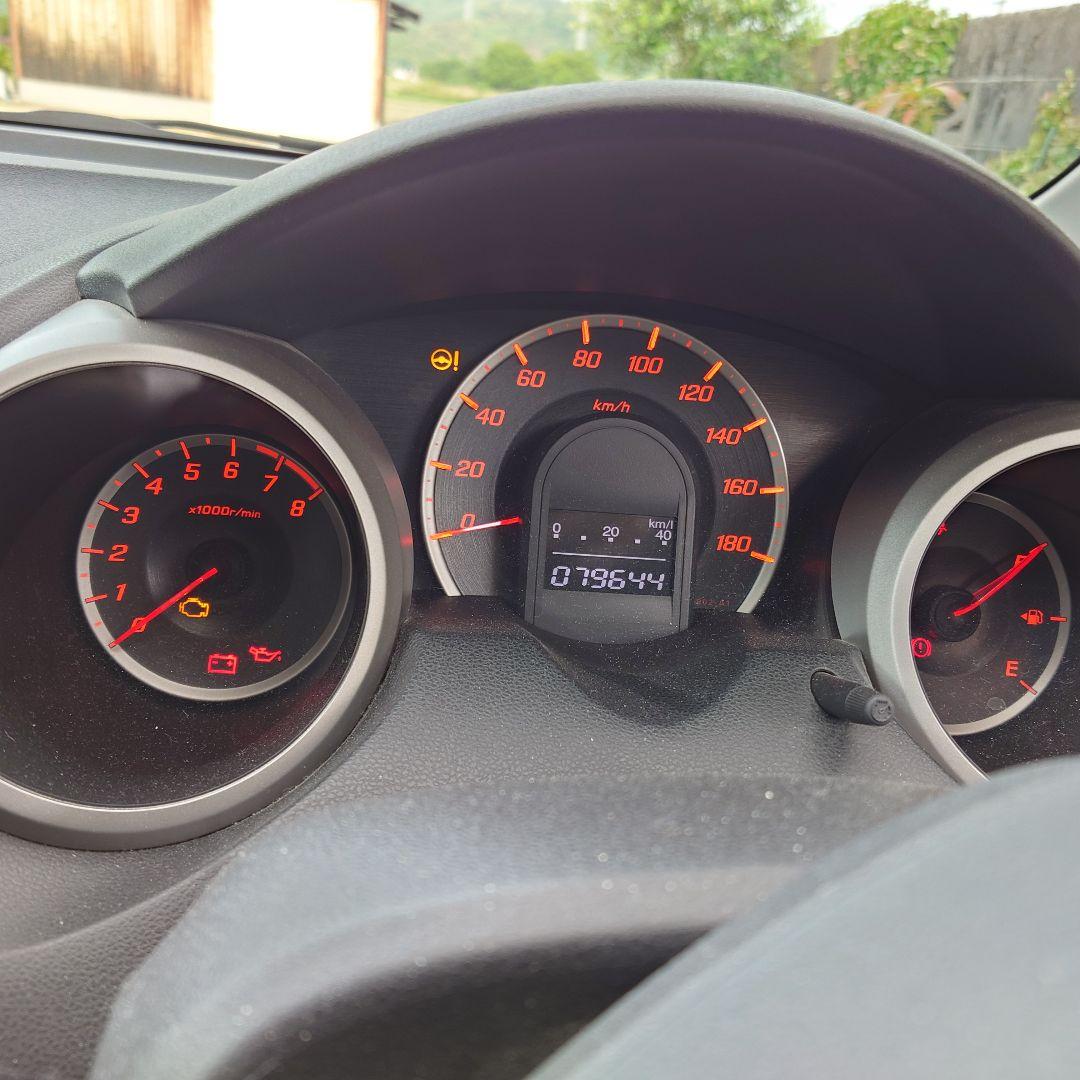 H22年式 ホンダ フィット 13G Fバッケージ 走行79,644km