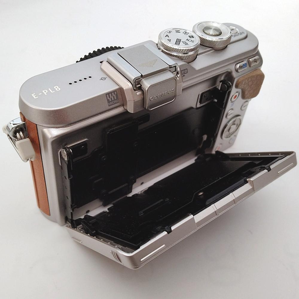 OLYMPUS PEN