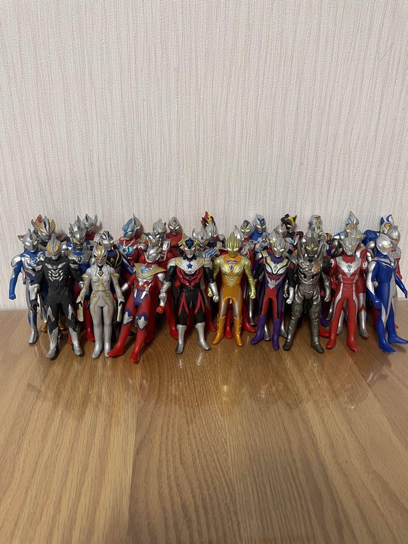 ウルトラマン39体&怪獣23体ソフビセット
