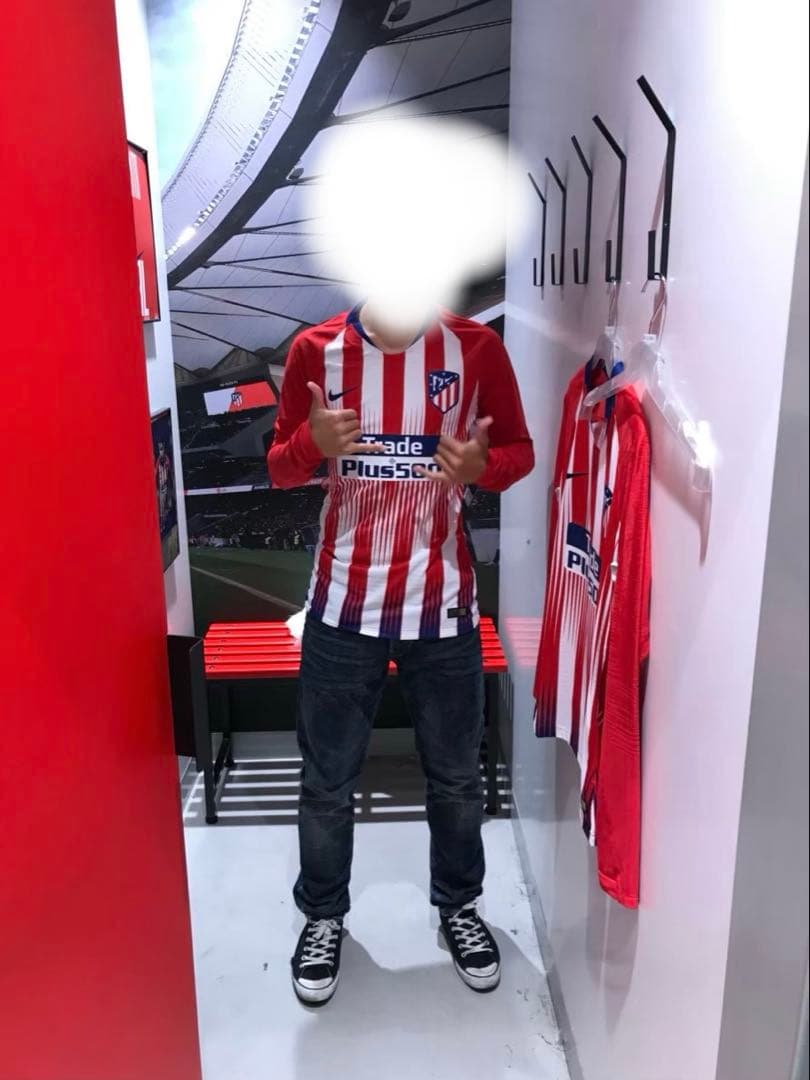 【現地購入】アトレティコ・マドリード オーセンティック 長袖 グリーズマン 【現地購入】アトレティコ・マドリード オーセンティック 長袖 グリーズマン