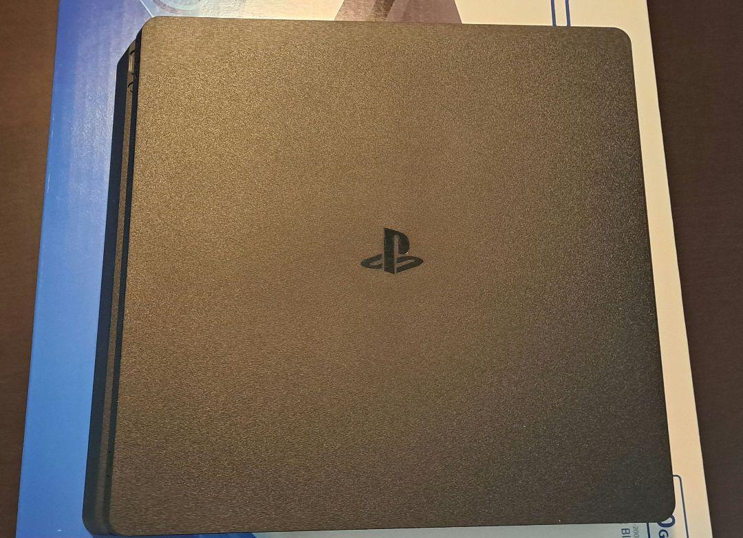 PlayStation 4 本体 500GB ブラック