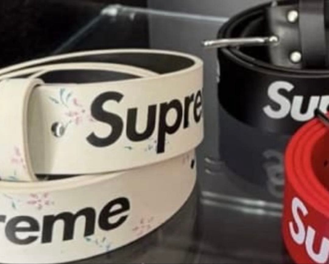 Supreme Repeat Leather Belt Supreme Repeat Leather Belt