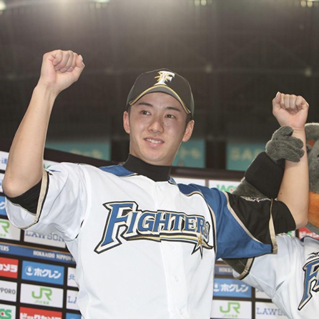 日本ハムファイターズ ユニフォーム Oサイズ 斎藤佑樹 #1