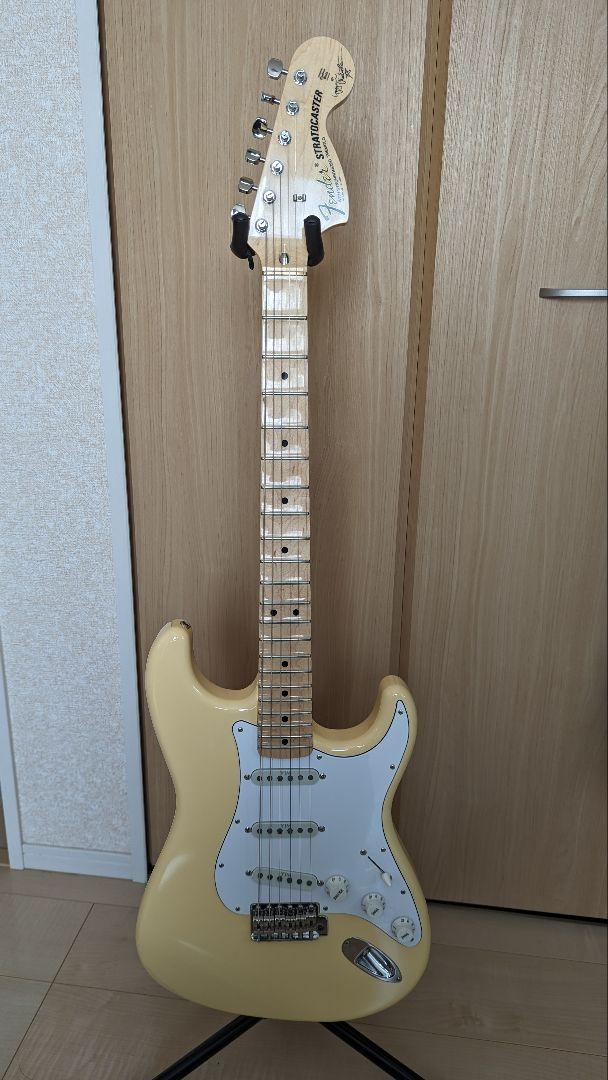 Fender Stratocaster Yngwieイングヴェイ2022年製美品 フェンダー 売る Fender Stratocaster Yngwieイングヴェイ2022年製美品 フェンダー 売る