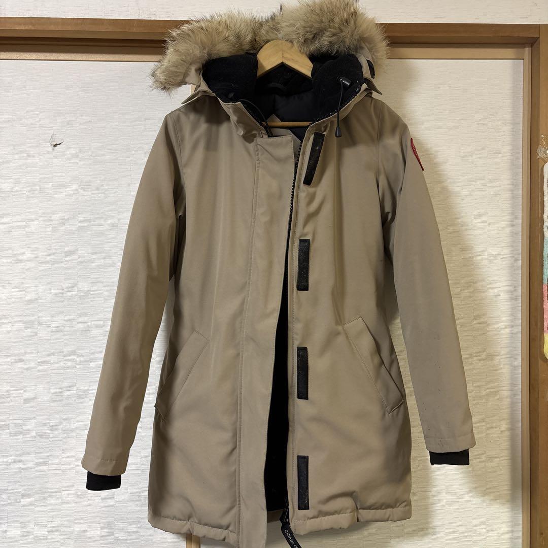 KANADA GOOSEダウン