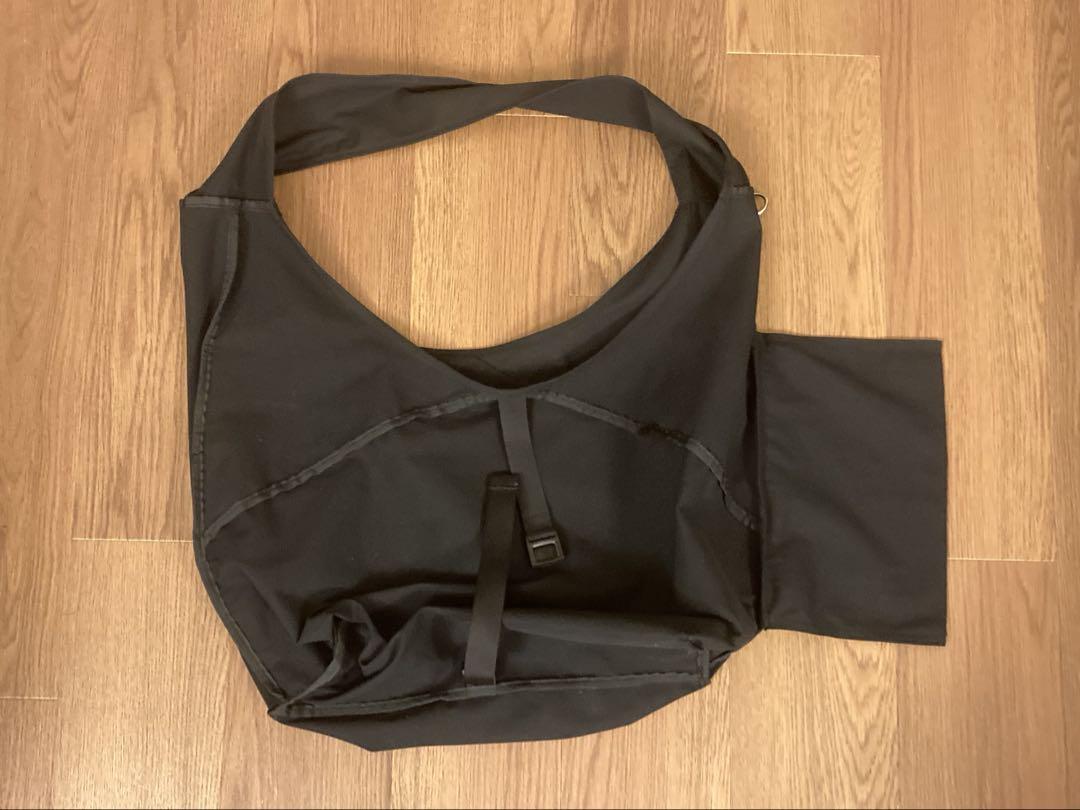 mu_ POSTMAN BAG / BLACK