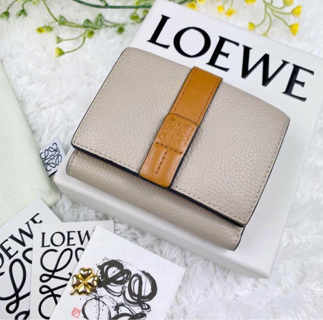 美品✨大人気✨ロエベ トライフォールド ウォレット 三つ折り財布 付属品付き