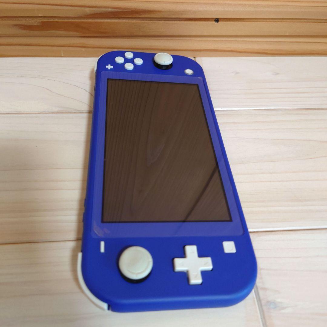 美品Nintendo Switch Lite 本体 ブルー 青 ACアダプター付 Nintendo Switch Lite 青 本体とACアダプター