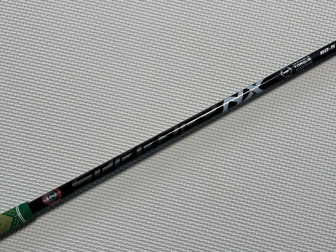 フジクラ　スピーダーNXブラック　60S 5Ｗ用　テーラーメイドスリーブ付き