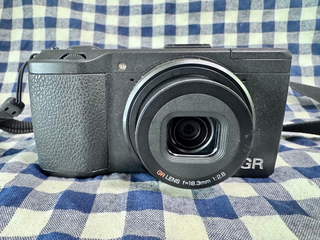 RICOH GR コンパクトデジタルカメラ