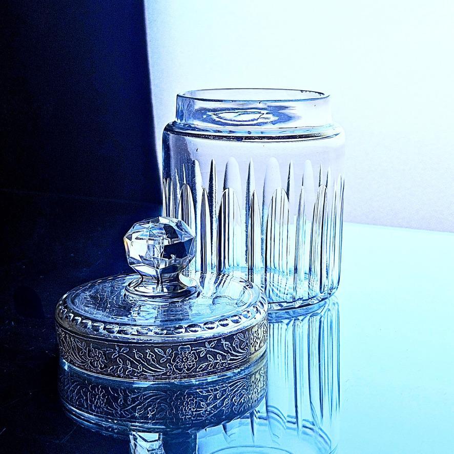 華やかなルージュと金彩★オールドバカラ セルポンティーヌ コフレ 蓋物 フランス 華やかなルージュと金彩☆オールドバカラ セルポンティーヌ