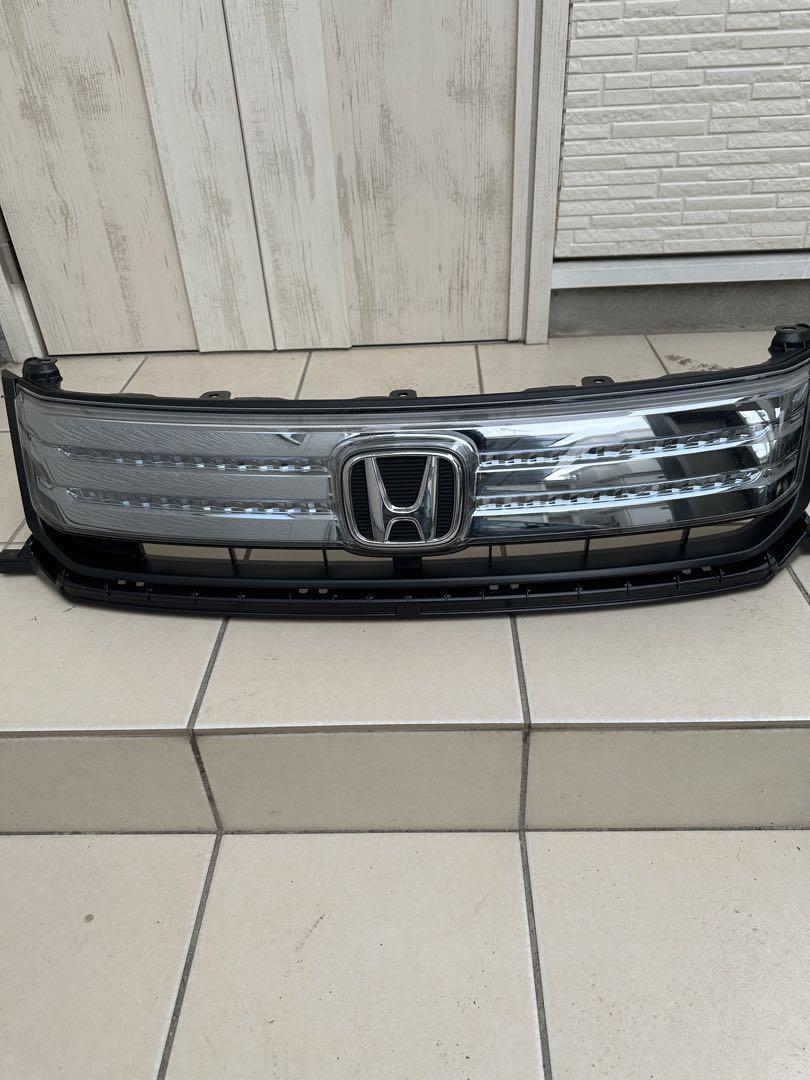 Honda フロントグリル フリード